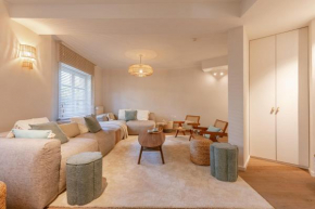 Huswell - Beautiful home for 14 guests , pets are welcome